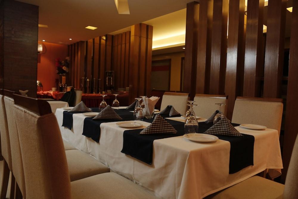 Hotel Swiss Garden Dhaka Extérieur photo