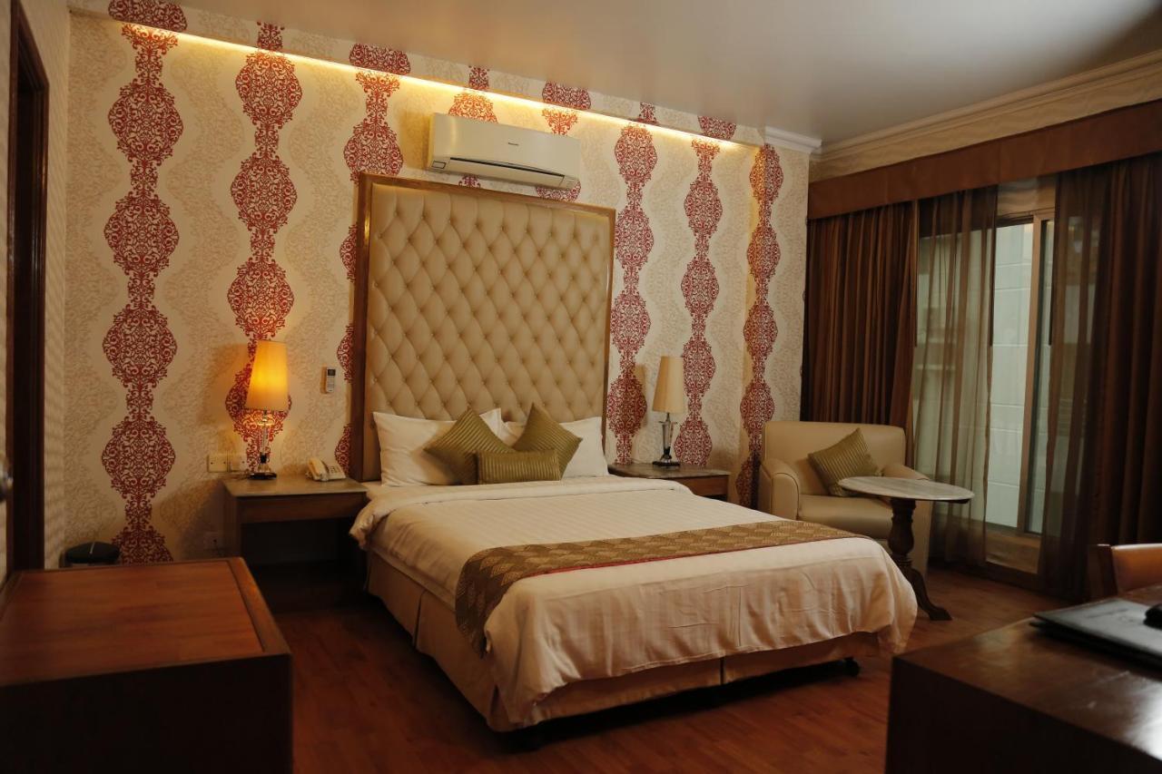 Hotel Swiss Garden Dhaka Extérieur photo
